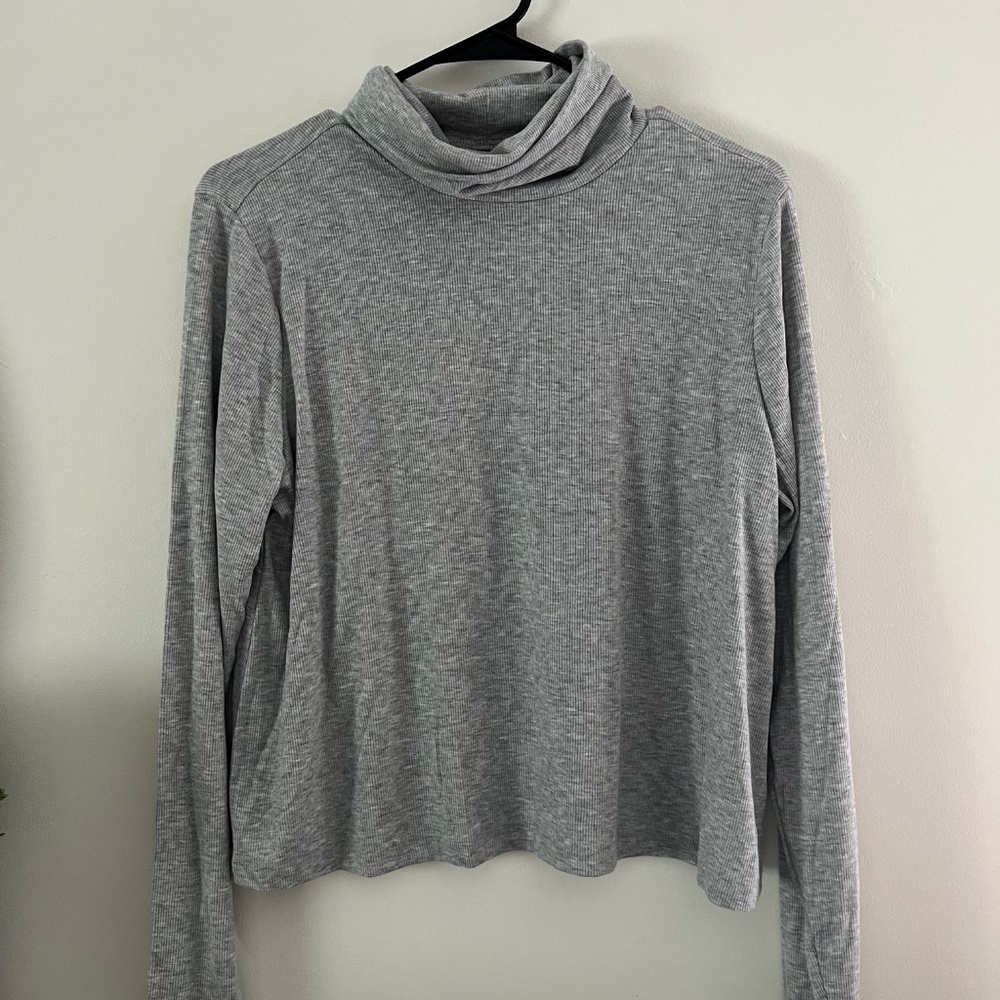 Ribbed Turtleneck